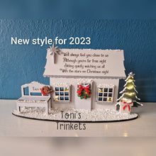 Load image into Gallery viewer, Christmas House