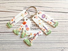 Load image into Gallery viewer, Floral Inital keyring and birth month fobs