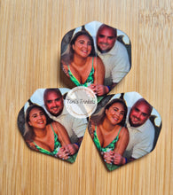 Load image into Gallery viewer, Custom photo dart flights set of 3
