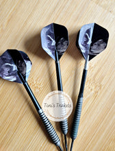 Load image into Gallery viewer, Custom photo dart flights set of 3
