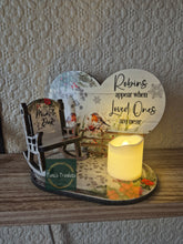 Load image into Gallery viewer, Memorial heart with chair
