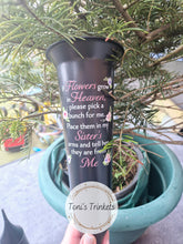 Load image into Gallery viewer, Personalised female flower grave pot stake
