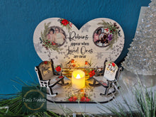 Load image into Gallery viewer, Memorial Robin wooden hearts and chair
